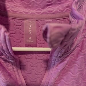 Women’s Pink Textured Zip-Front Top